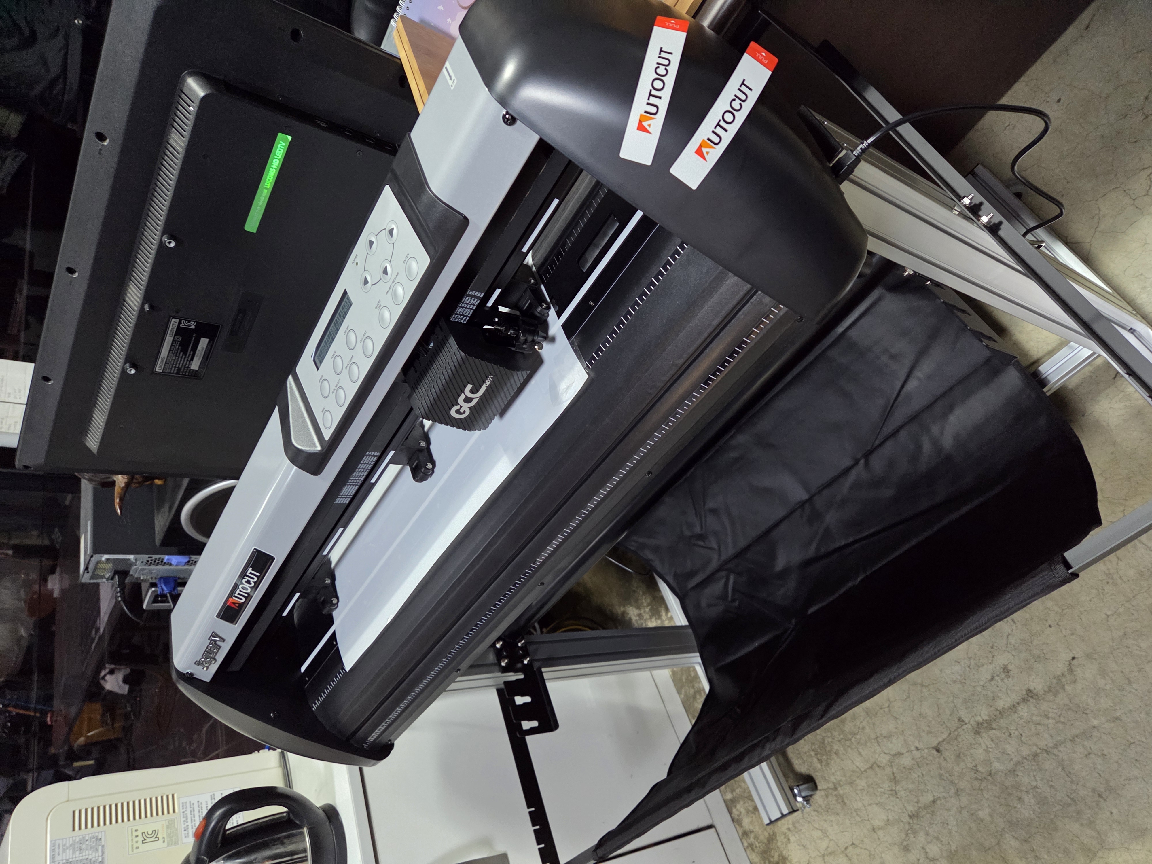 260116 평택카매니아 J5-61 단폭재단기 설치 첨부파일 : 1772764661_6.jpg