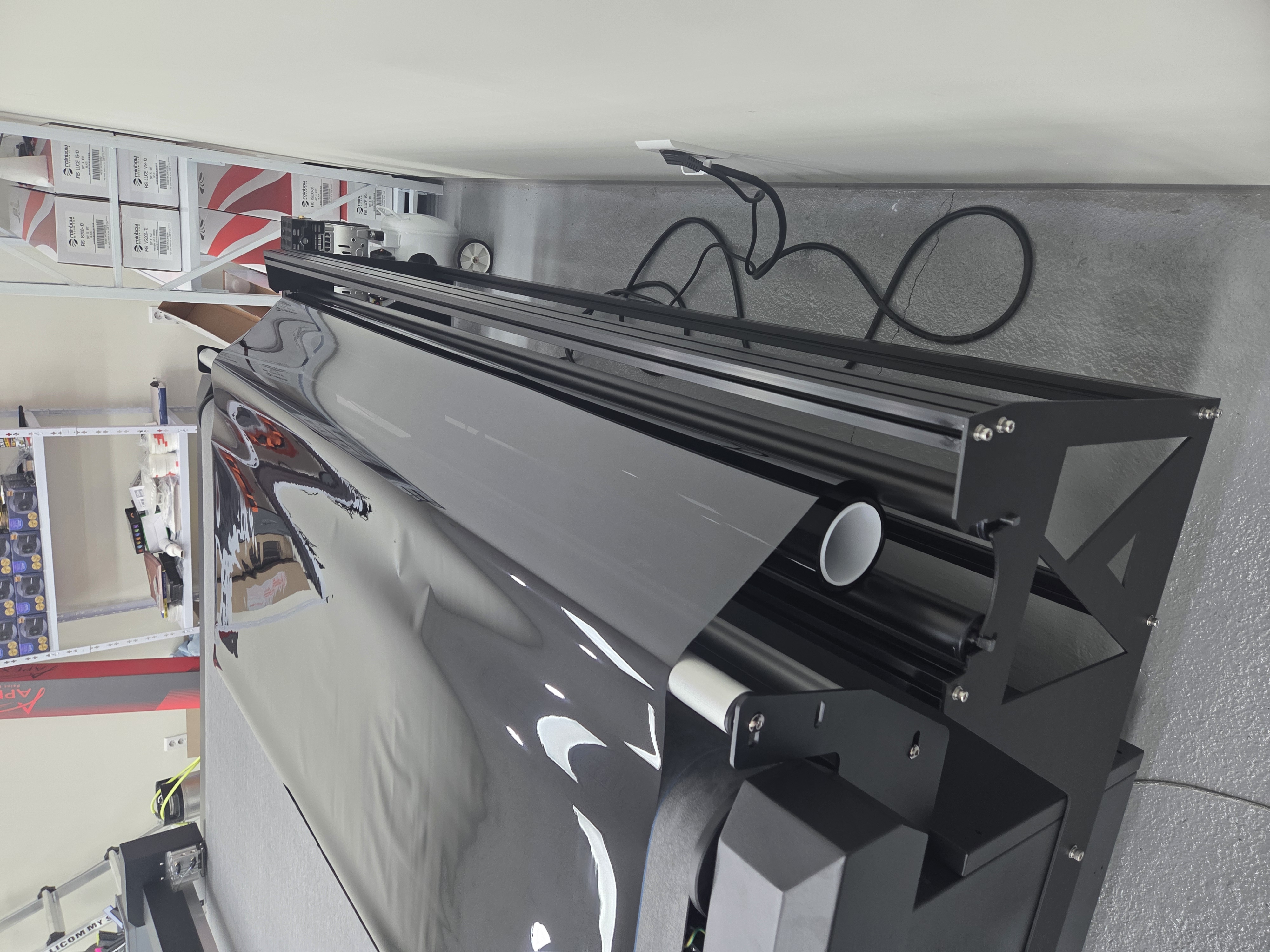 260211 경주 디오팩토리 F1612 평판재단기 설치 첨부파일 : 1772771137_5.jpg