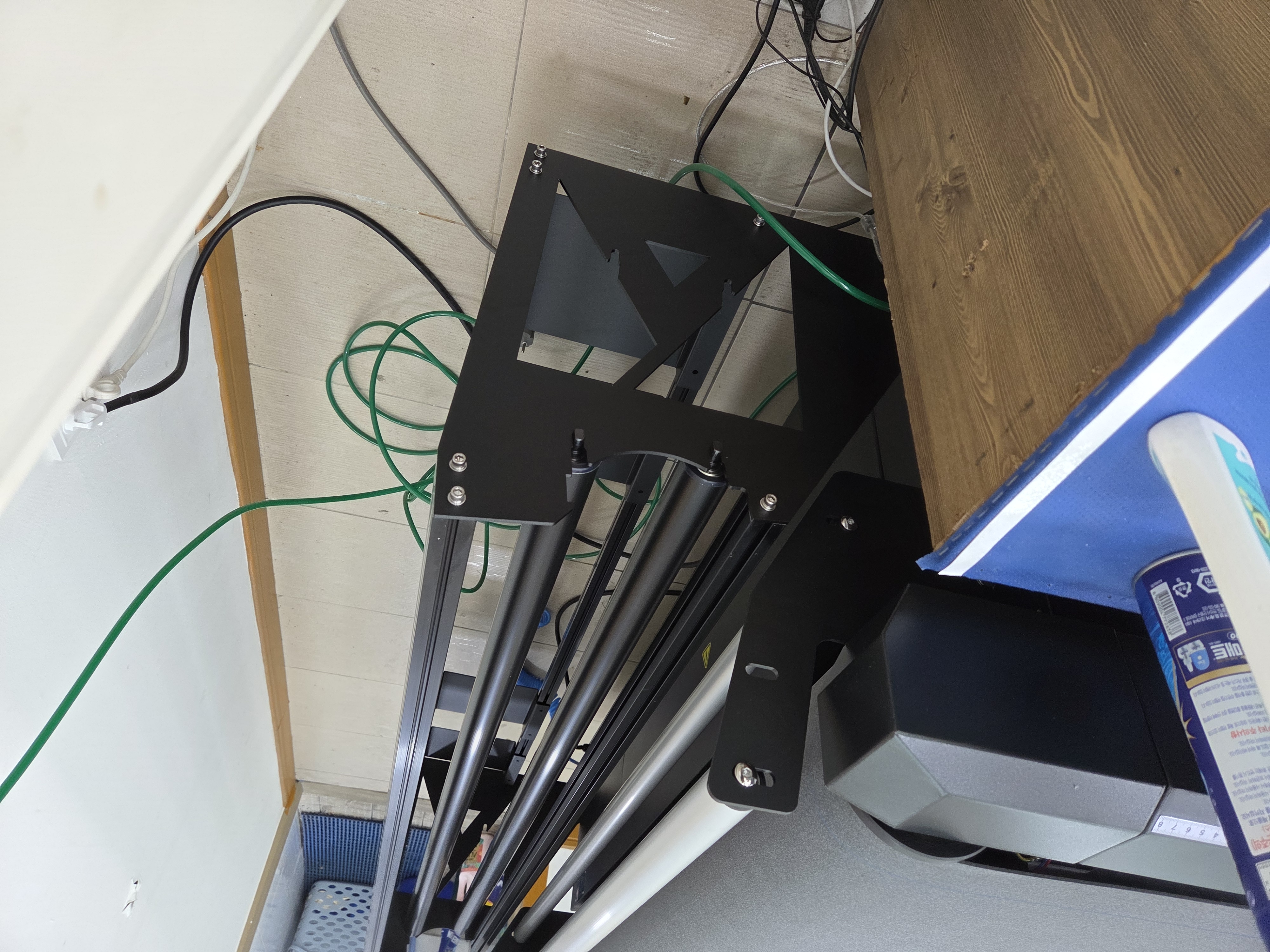 창원 해안썬팅 F1612 설치 첨부파일 : 1774412296_7.jpg