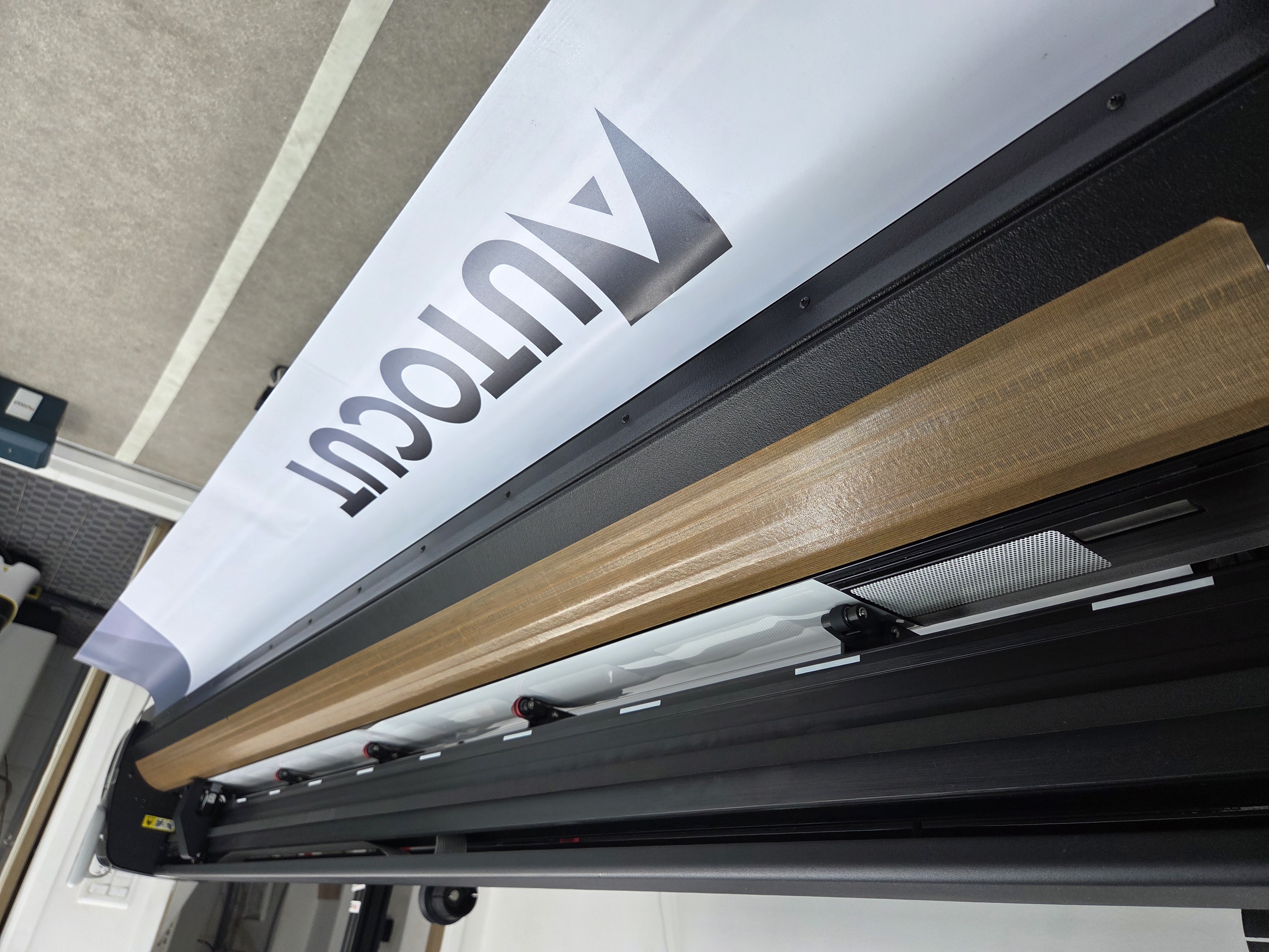 일산 몽키틴팅 RXII-183S 14단 PRO 설치 첨부파일 : 1775700506_2.jpg